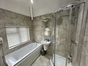 Photo 19- click for photo gallery